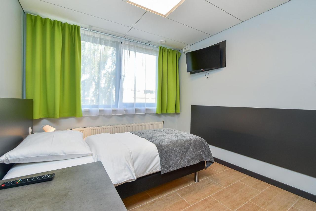 City Yard Inn Hotel Ταλίν Εξωτερικό φωτογραφία